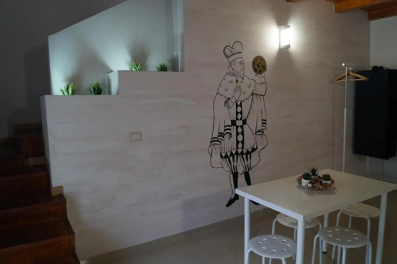 Briscola B&B Catania 0*,  Italy